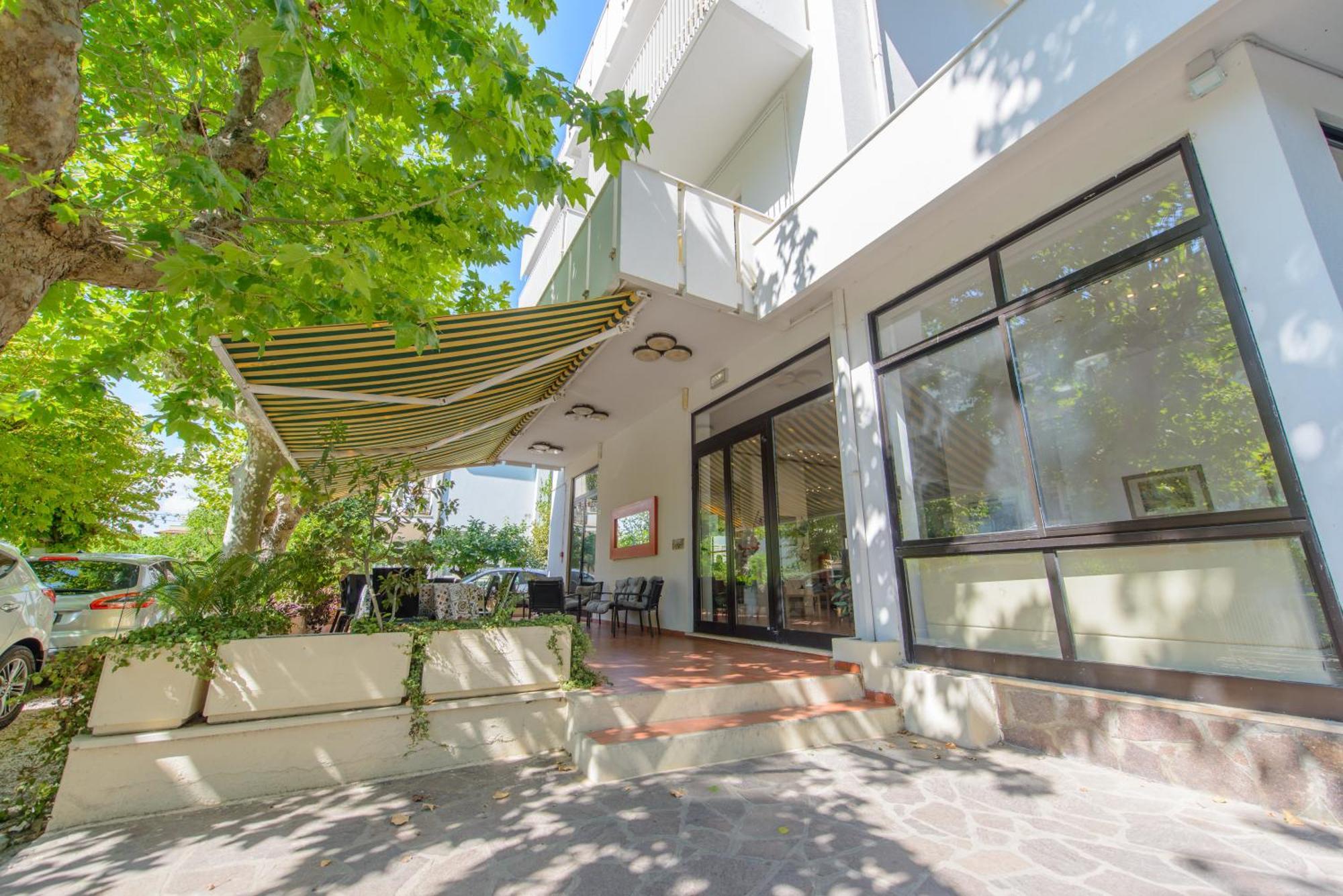 Hotel Avana Mare Римини Экстерьер фото