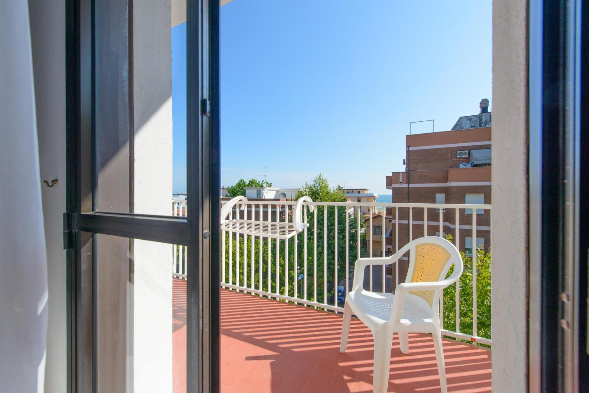 Hotel Avana Mare Римини Экстерьер фото