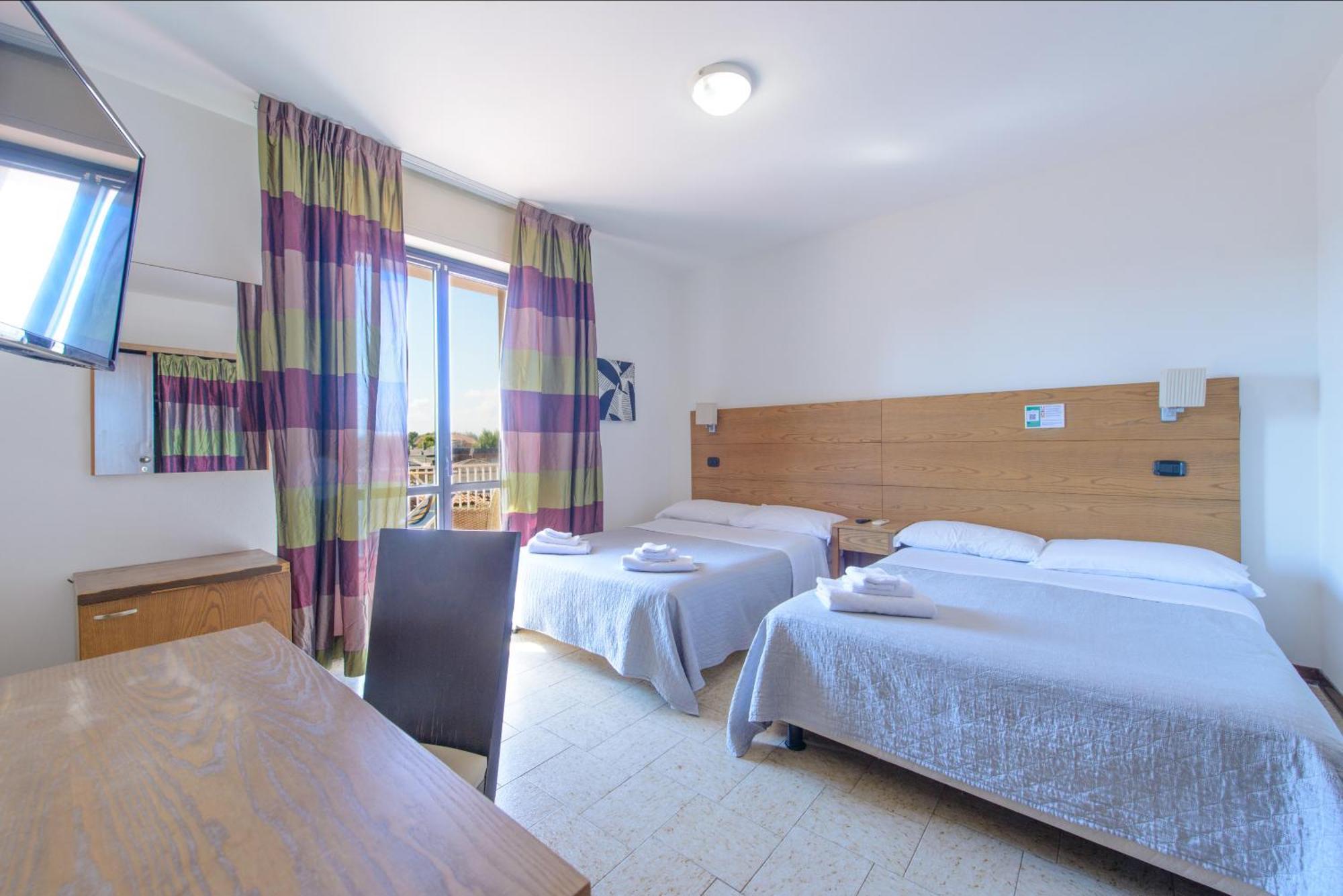 Hotel Avana Mare Римини Экстерьер фото