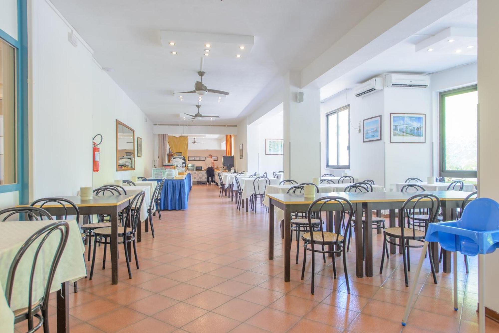 Hotel Avana Mare Римини Экстерьер фото