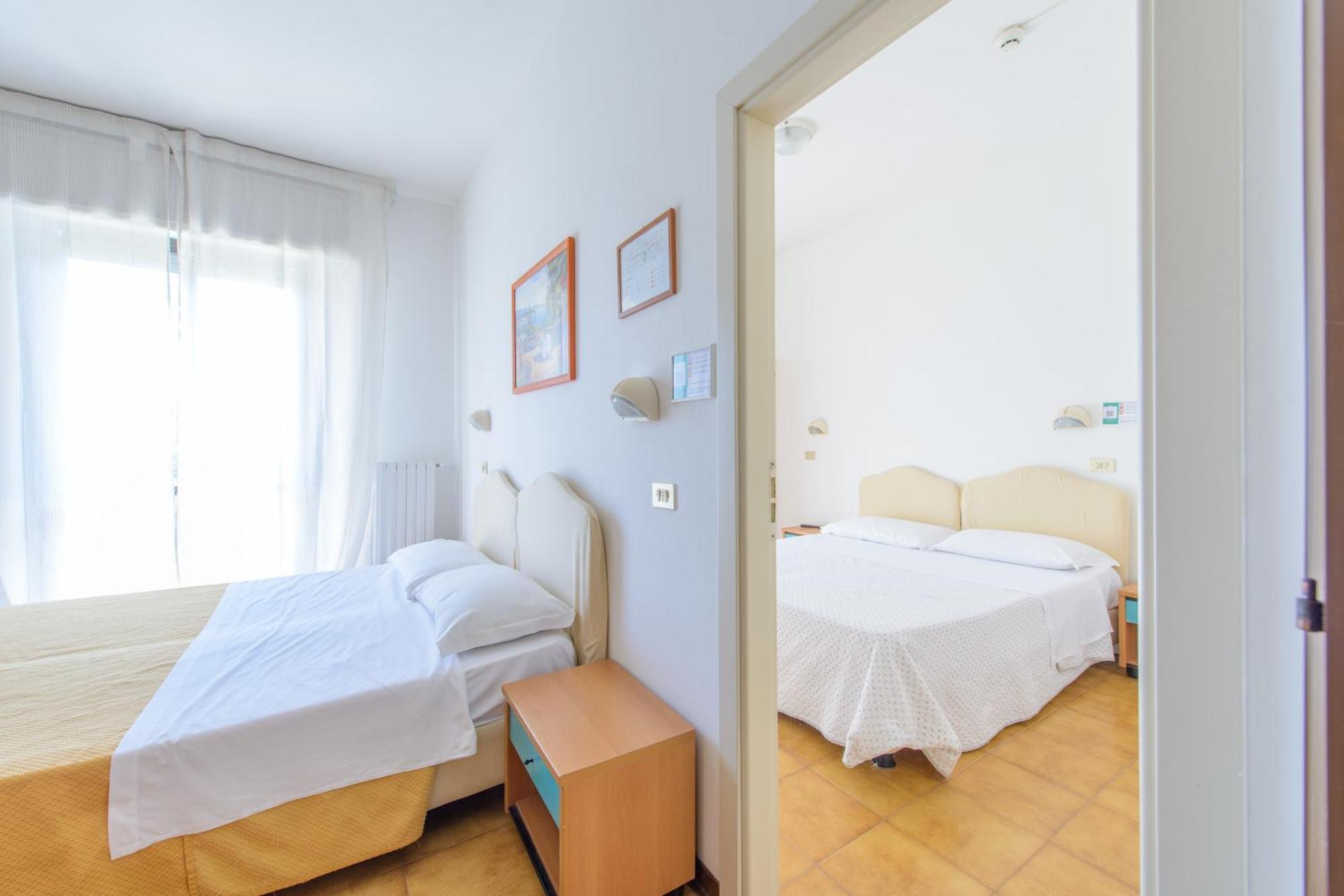 Hotel Avana Mare Римини Экстерьер фото